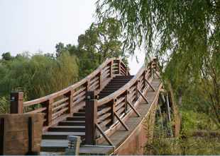 利川实木拱桥